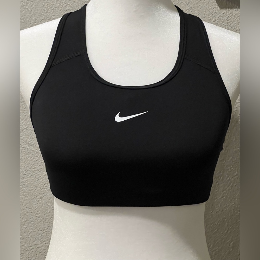 Nike Sports Bra Size S NWOT